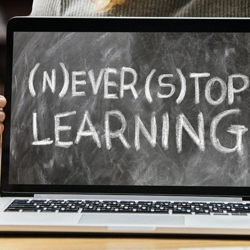 Laptop Screen-Never Stop Learning